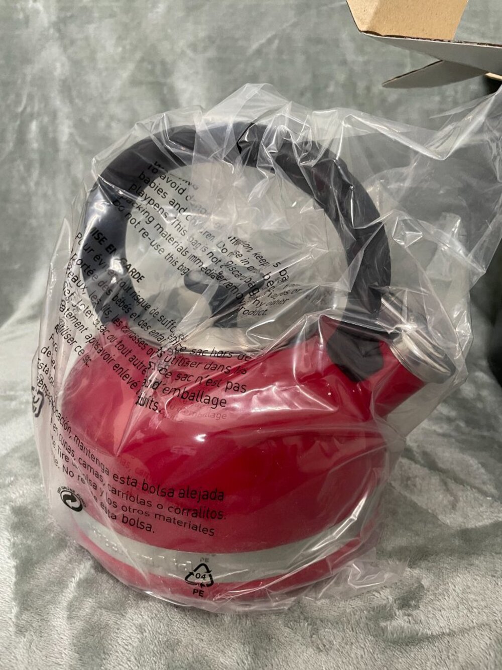 NWT KitchenAid Empire Red 2Quart Porcelain Enamel Whistling Stovetop Tea Kettle